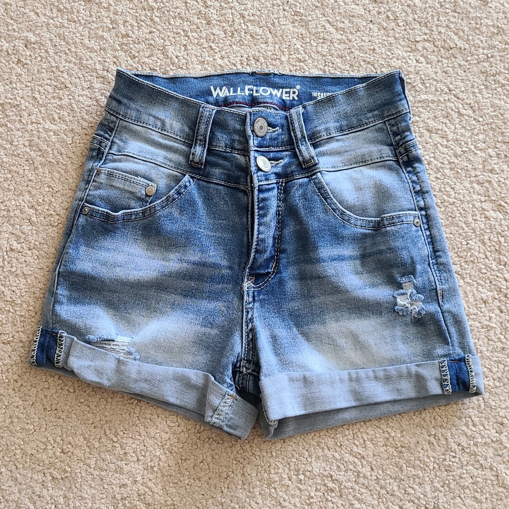 Wallflower The Sassy High Rise Shorts